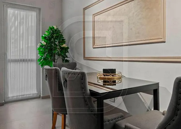 Ruby By Kristal Collection Apartment