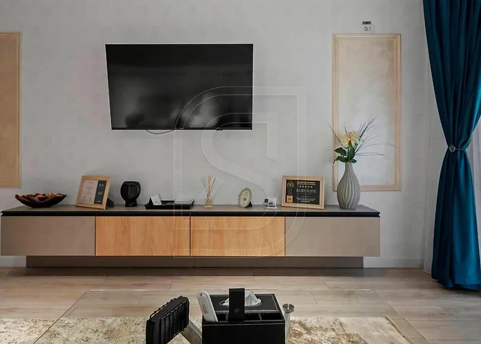 Ruby By Kristal Collection * Bucharest