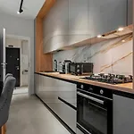 アパート Ruby By Kristal Collection ブカレスト