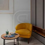 Ruby By Kristal Collection ブカレスト