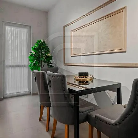 Ruby By Kristal Collection Apartament