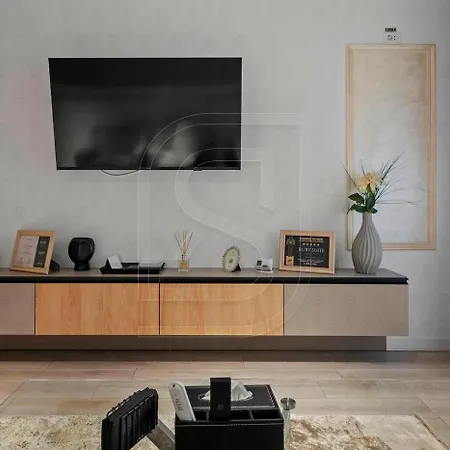 Ruby By Kristal Collection * Bucureşti